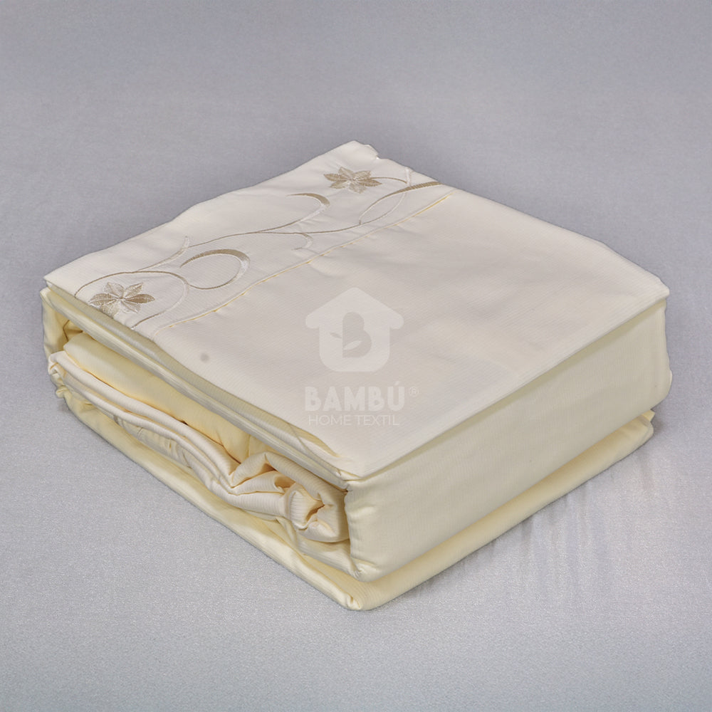 Juego de Sábanas Bordadas Bambú Termorregulables Crema